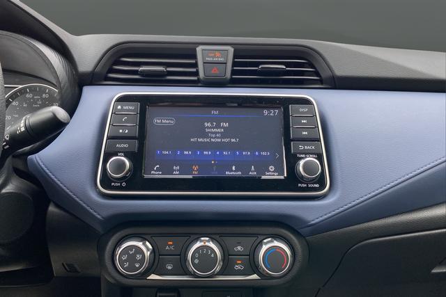 2024 Nissan Versa 1.6 SV