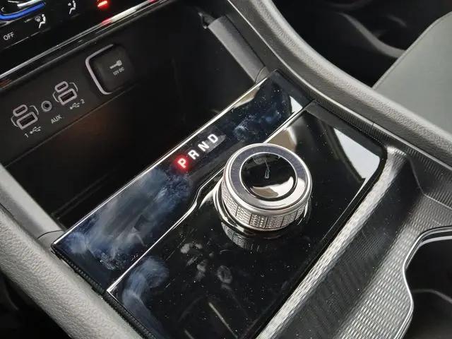 2026 Jeep Grand Cherokee Laredo 4x4