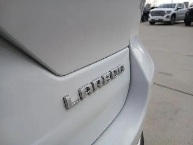 2026 Jeep Grand Cherokee Laredo 4x4