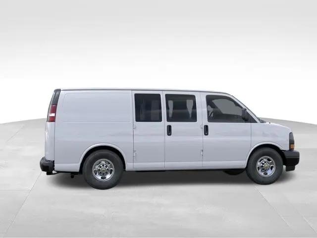 2026 Chevrolet Express Cargo Van 2500 Regular Wheelbase, WT, RWD