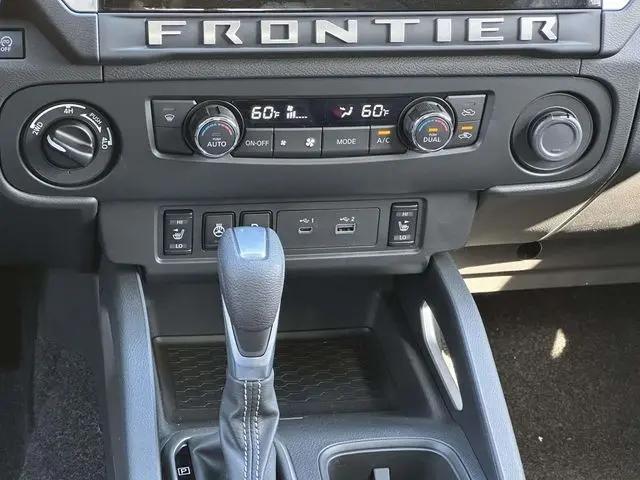 2026 Nissan Frontier Crew Cab SV 4x4