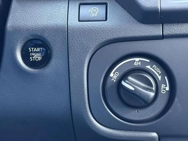 2026 Nissan Frontier Crew Cab SV 4x4