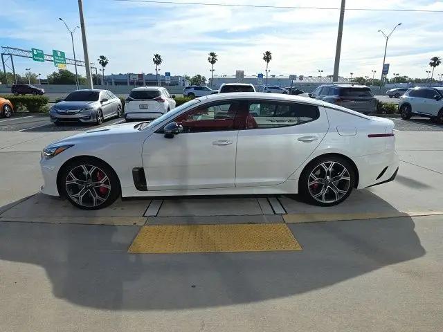 2021 Kia Stinger GT1