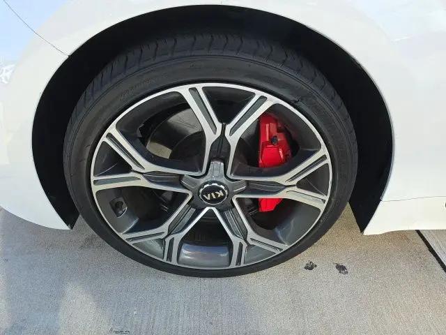 2021 Kia Stinger GT1
