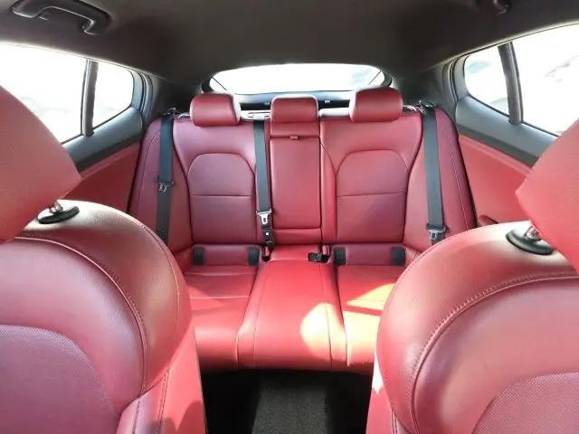 2021 Kia Stinger GT1