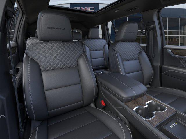 2026 GMC Acadia Denali AWD