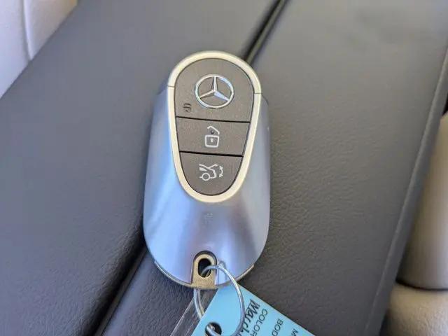 2026 Mercedes-Benz E 350 E 350