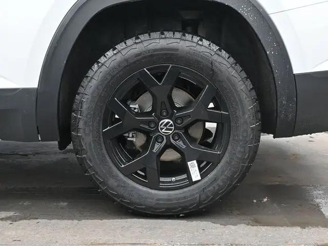 2026 Volkswagen Atlas Peak Edition