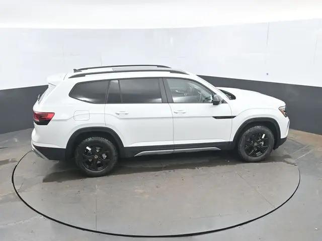 2026 Volkswagen Atlas Peak Edition