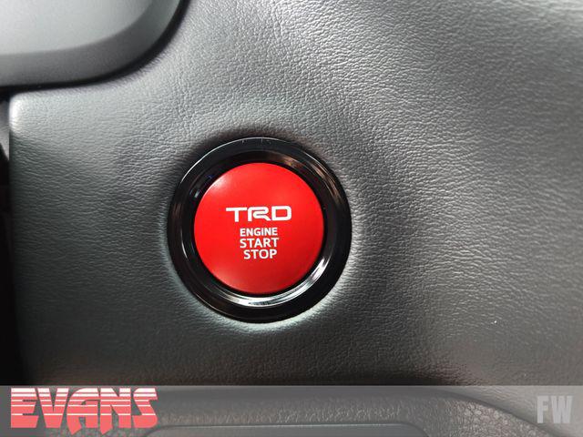 2026 Toyota Tundra Platinum CrewMax 5.5' Bed