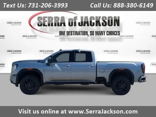 2025 GMC Sierra 2500HD 4WD Crew Cab Standard Bed AT4 for sale in Jackson, TN