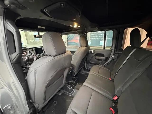 2023 Jeep Wrangler 4-Door Sport S 4x4