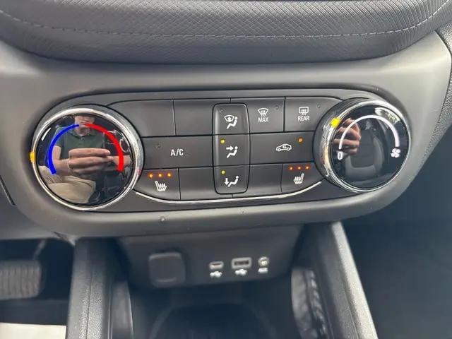 2023 Chevrolet TrailBlazer FWD LT