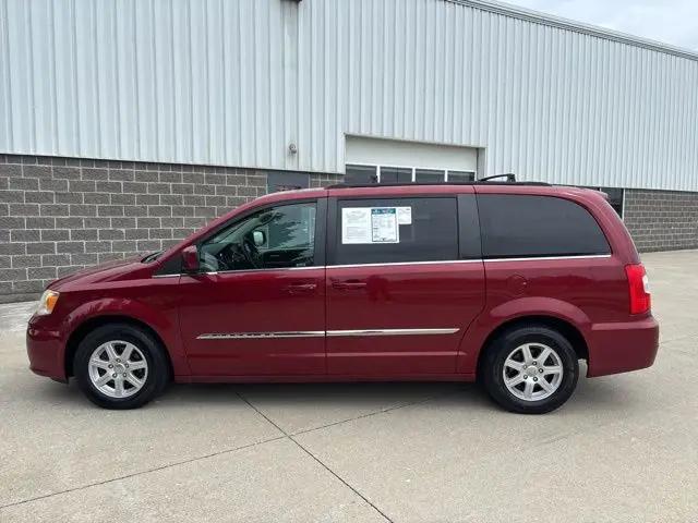 2012 Chrysler Town & Country Touring