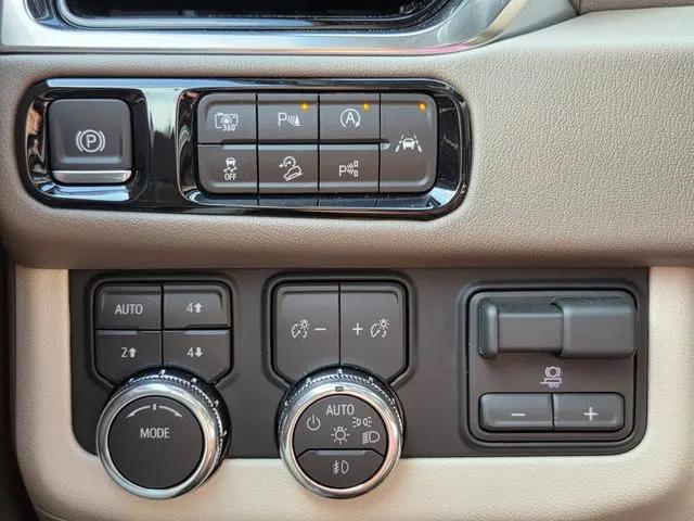 2026 GMC Yukon XL 4WD Denali