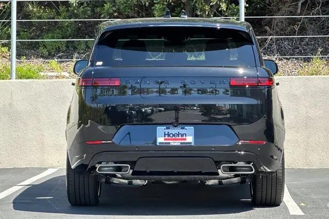 2026 Land Rover Range Rover Sport P460e Dynamic SE
