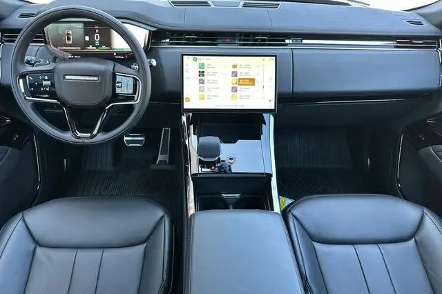 2026 Land Rover Range Rover Sport P460e Dynamic SE