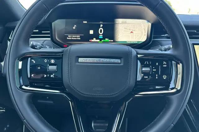 2026 Land Rover Range Rover Sport P460e Dynamic SE