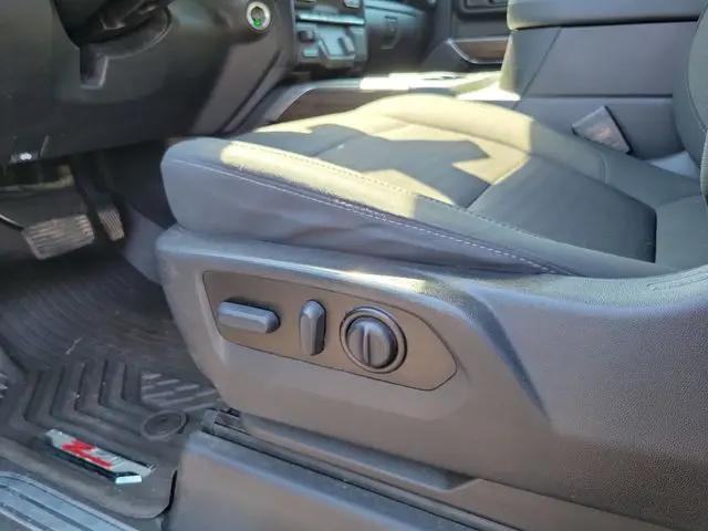 2022 Chevrolet Silverado 2500HD 4WD Crew Cab Standard Bed LT