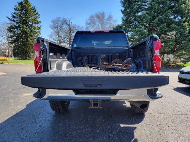 2022 Chevrolet Silverado 2500HD 4WD Crew Cab Standard Bed LT
