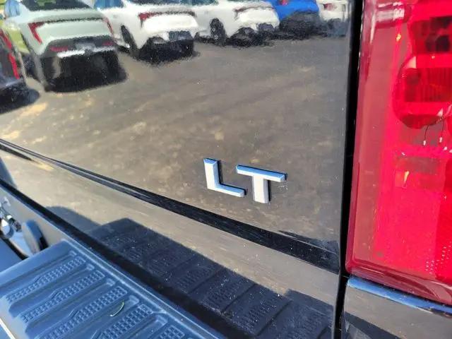 2022 Chevrolet Silverado 2500HD 4WD Crew Cab Standard Bed LT