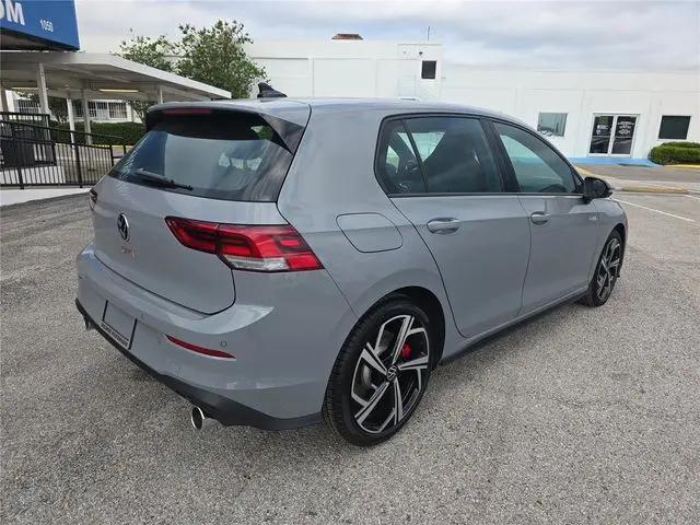 2026 Volkswagen Golf GTI SE