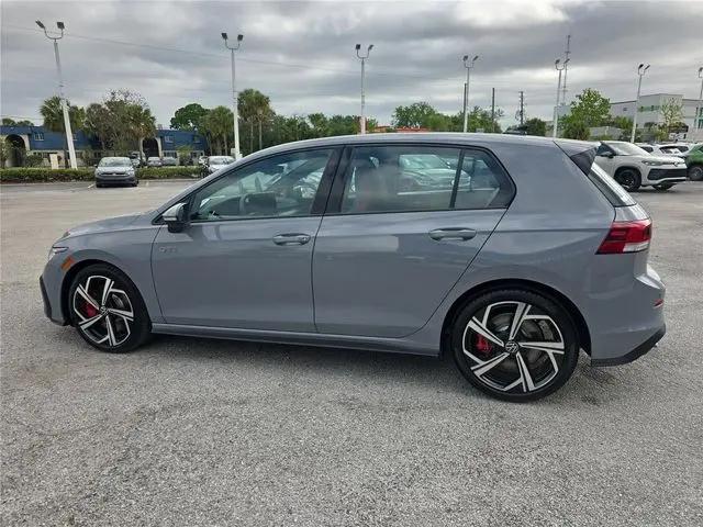 2026 Volkswagen Golf GTI SE
