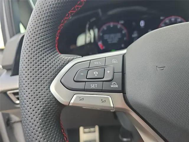 2026 Volkswagen Golf GTI SE