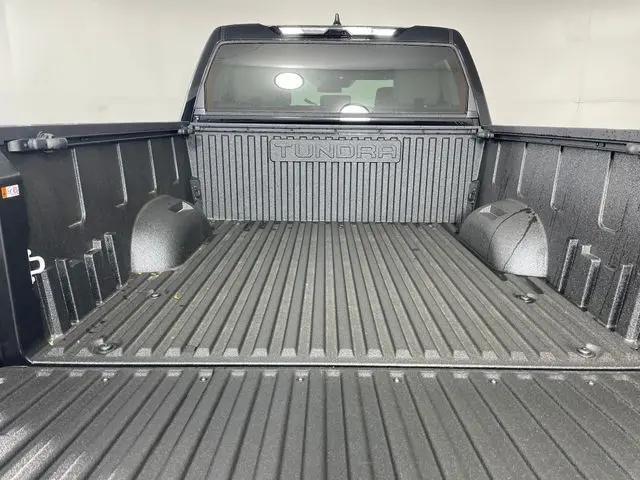 2026 Toyota Tundra SR5 CrewMax 5.5' Bed