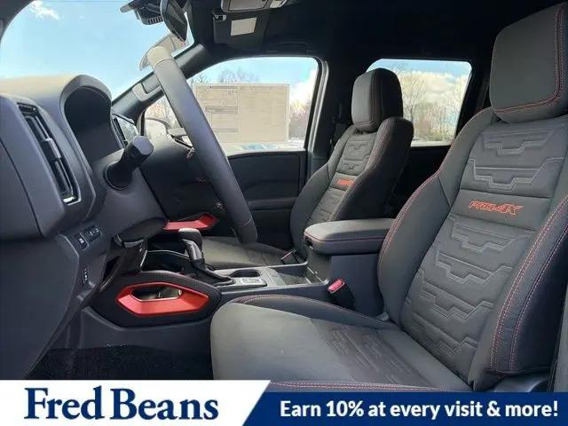 2026 Nissan Frontier Crew Cab Long Bed PRO-4X 4x4