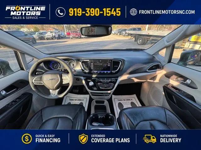 2022 Chrysler Pacifica Touring L