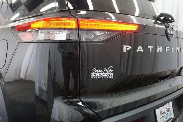 2024 Nissan Pathfinder S 4WD