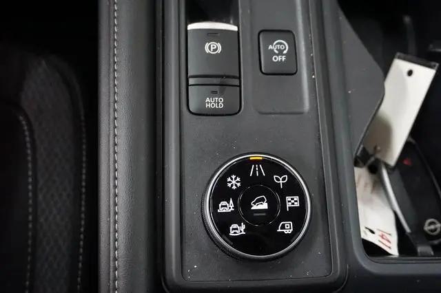 2024 Nissan Pathfinder S 4WD