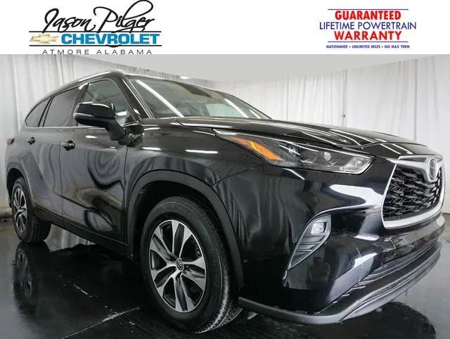 2022 Toyota Highlander XLE for sale in Atmore, AL
