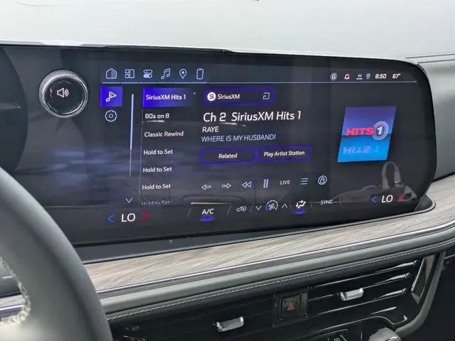 2026 Chevrolet Suburban LS, 4WD