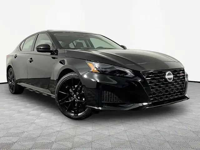 2026 Nissan Altima SR FWD
