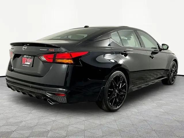 2026 Nissan Altima SR FWD