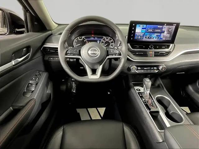 2026 Nissan Altima SR FWD
