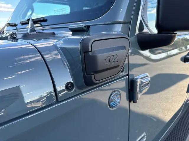 2025 Jeep Wrangler 4xe Sahara 4xe