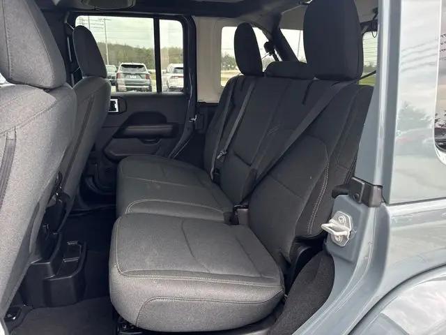 2025 Jeep Wrangler 4xe Sahara 4xe