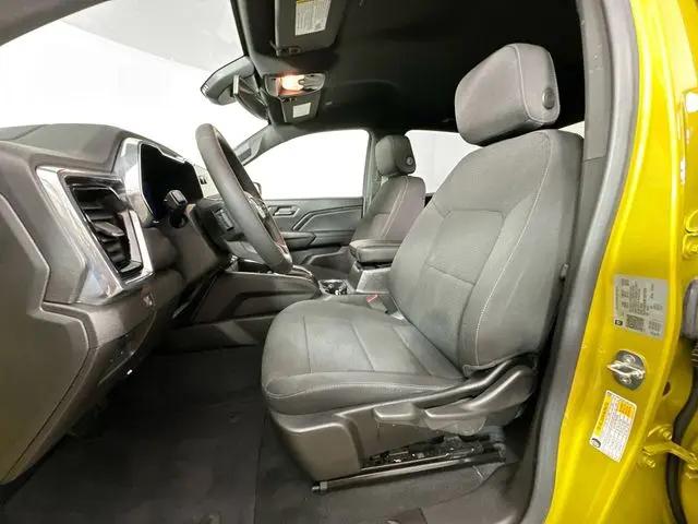 2023 GMC Canyon 4WD Crew Cab Short Box Elevation