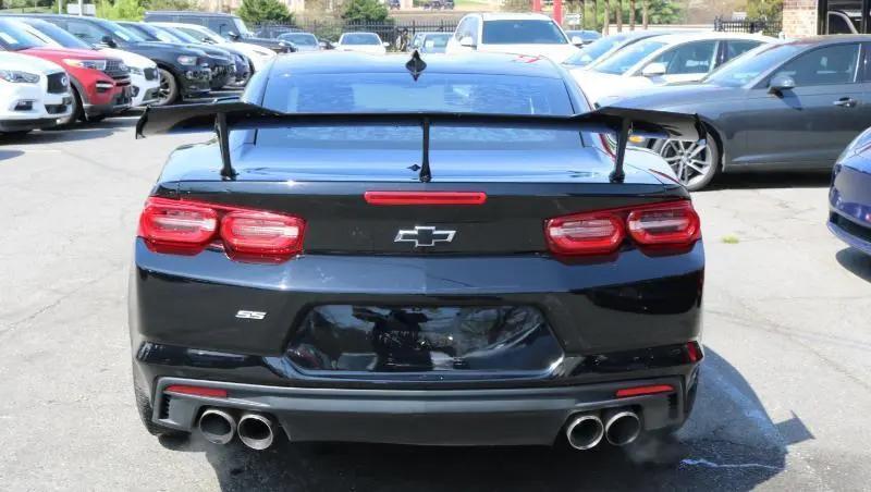 2021 Chevrolet Camaro RWD Coupe LT1
