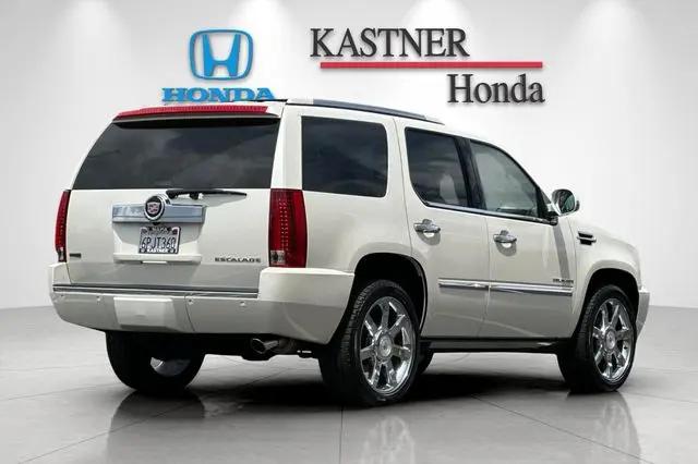 2011 Cadillac Escalade Premium