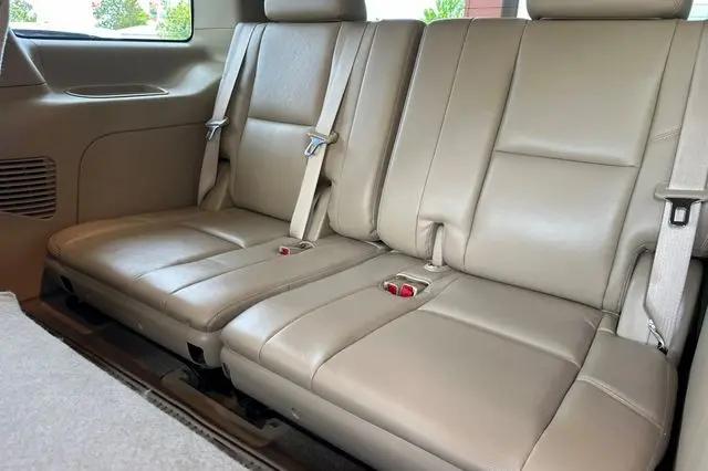 2011 Cadillac Escalade Premium