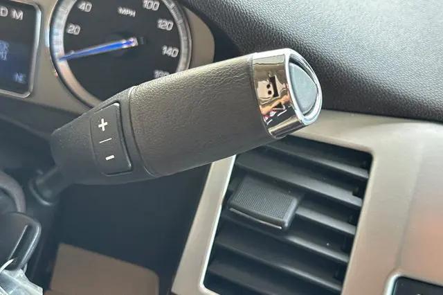 2011 Cadillac Escalade Premium