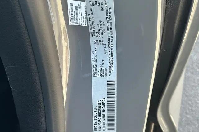 2025 Chrysler Pacifica Limited