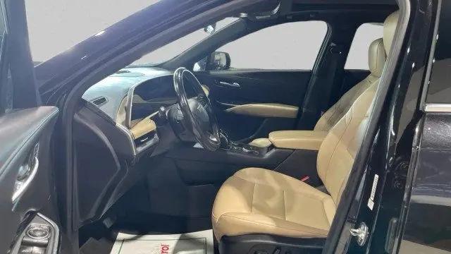 2024 Cadillac XT4 FWD Luxury