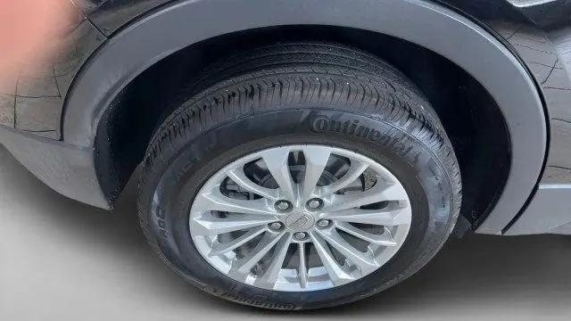 2024 Cadillac XT4 FWD Luxury