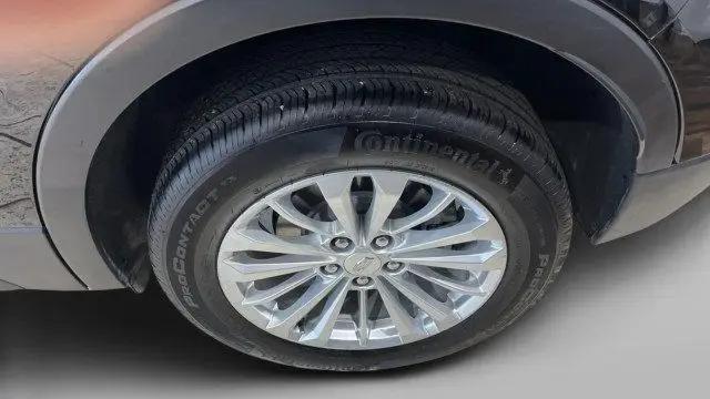 2024 Cadillac XT4 FWD Luxury