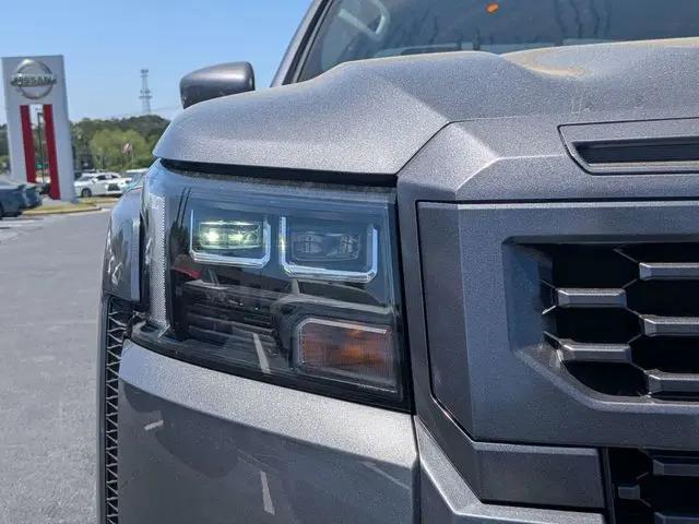 2026 Nissan Frontier Crew Cab SV 4x2
